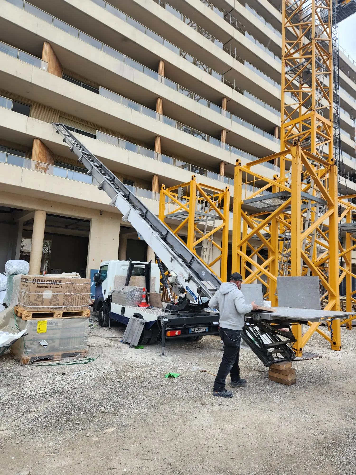 20250208_125356000_iOS