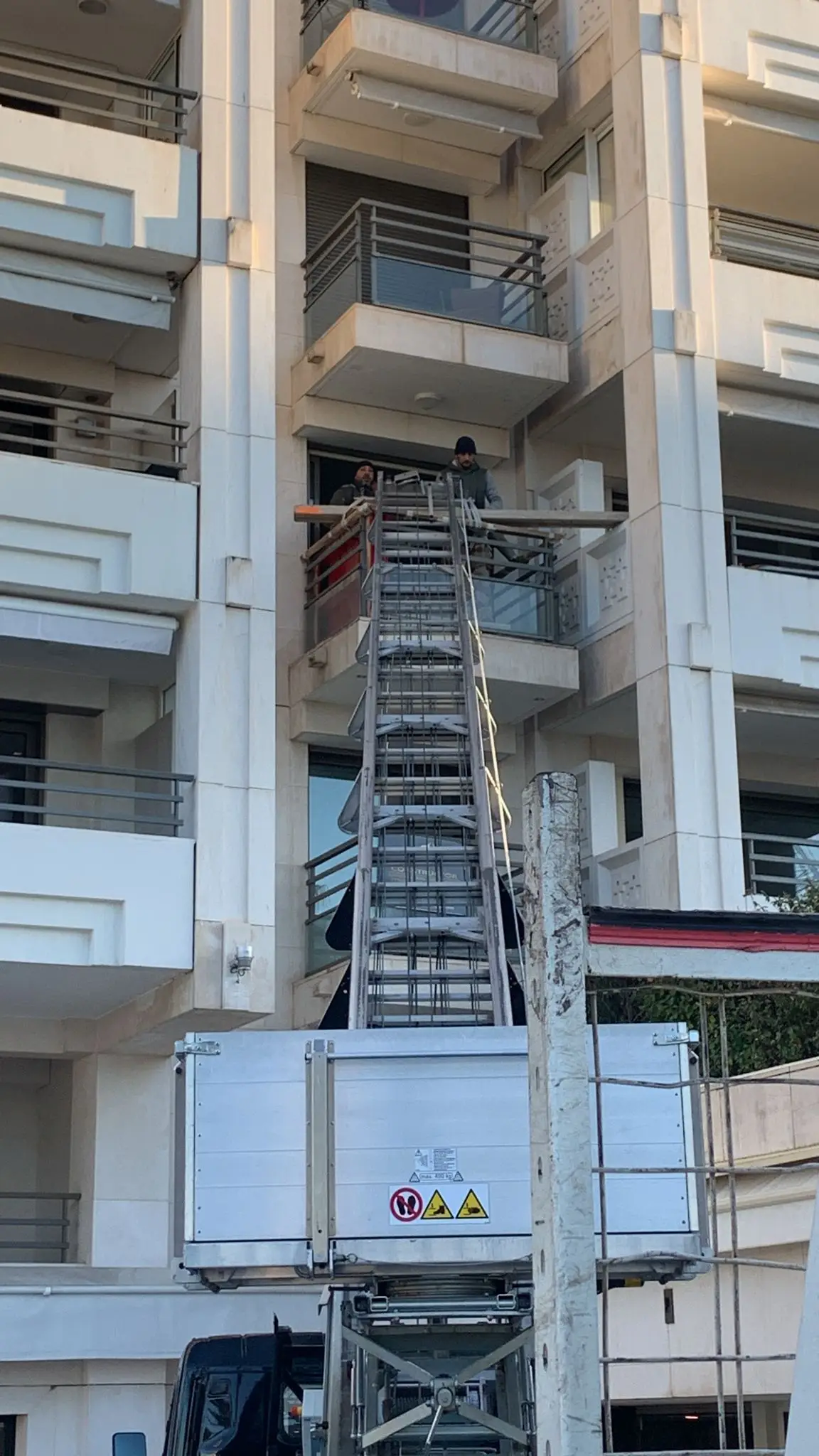 20250205_074358000_iOS