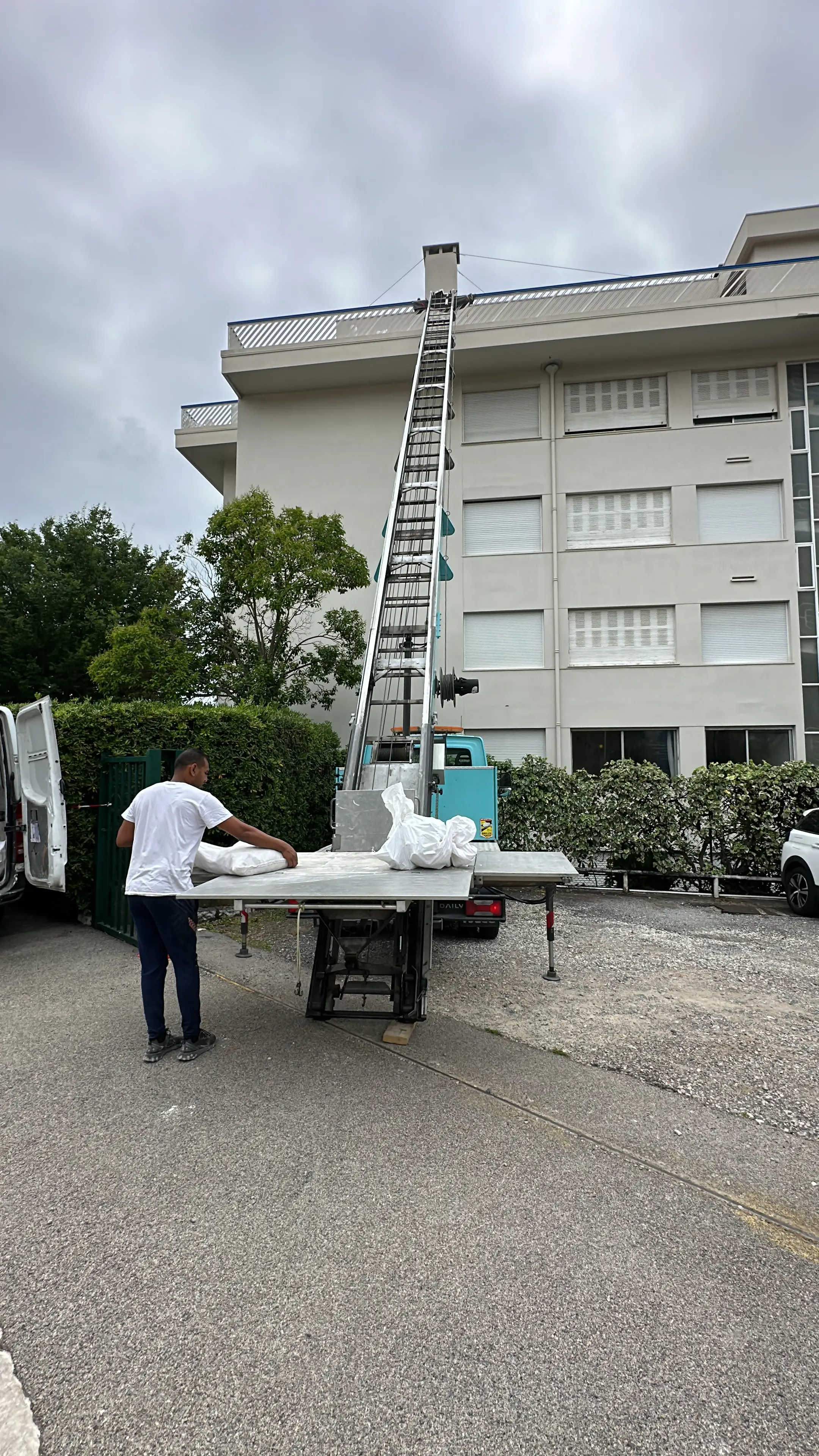 20240606_120717732_iOS