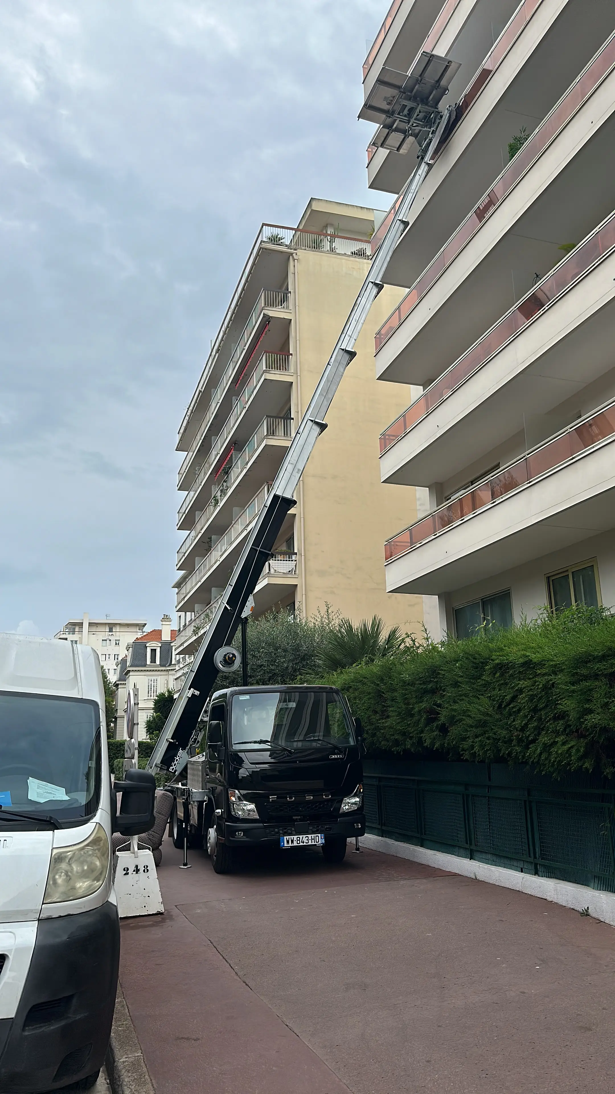 20240904_081056929_iOS